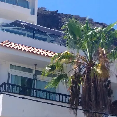 Apartamento Harrys Atico *